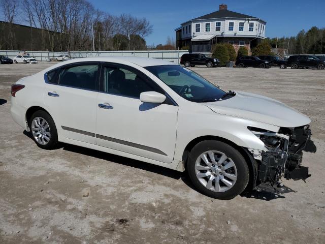 1N4AL3AP7FC200024 - 2015 NISSAN ALTIMA 2.5 WHITE photo 4