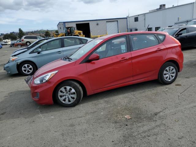 KMHCT5AE2HU301798 - 2017 HYUNDAI ACCENT SE RED photo 1