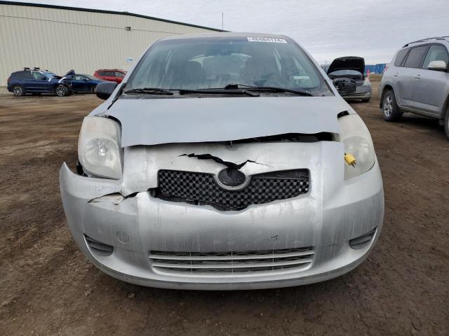 JTDKT923285195707 - 2008 TOYOTA YARIS SILVER photo 5