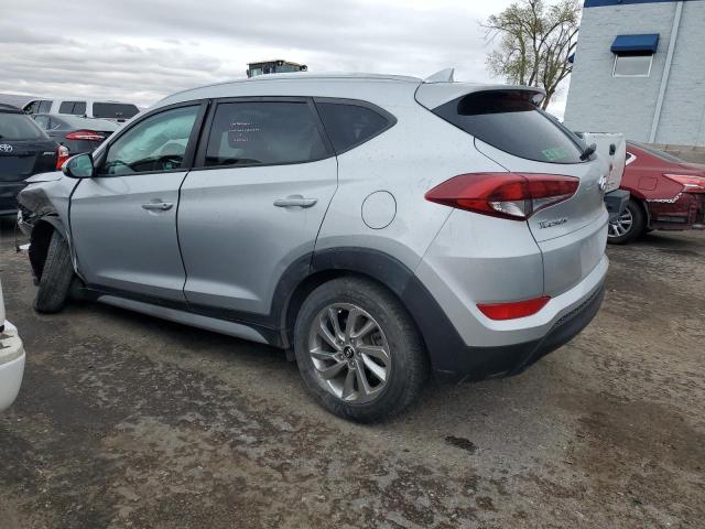 KM8J33A46JU607749 - 2018 HYUNDAI TUCSON SEL SILVER photo 2