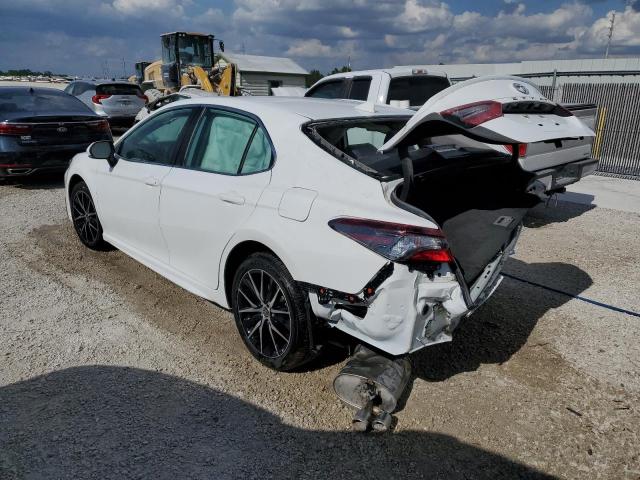 4T1G11AK0PU737019 - 2023 TOYOTA CAMRY SE NIGHT SHADE WHITE photo 2