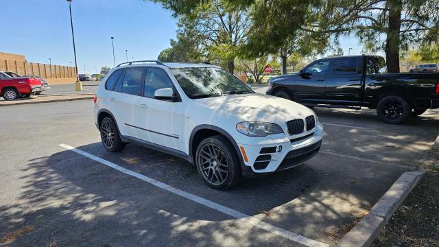 5UXZV4C54CL766368 - 2012 BMW X5 XDRIVE35I WHITE photo 1