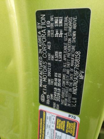 KNDJN2A26F7808158 - 2015 KIA SOUL GREEN photo 13