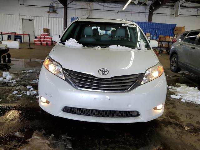 5TDYZ3DCXHS869759 - 2017 TOYOTA SIENNA XLE WHITE photo 5