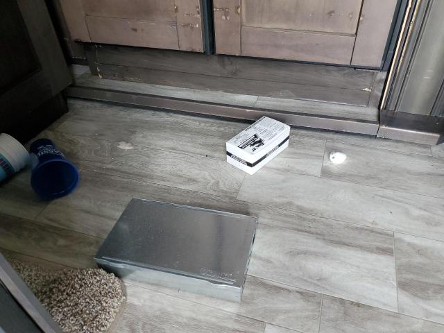 573FR3621L3327187 - 2020 GRAN REFLECTION WHITE photo 8