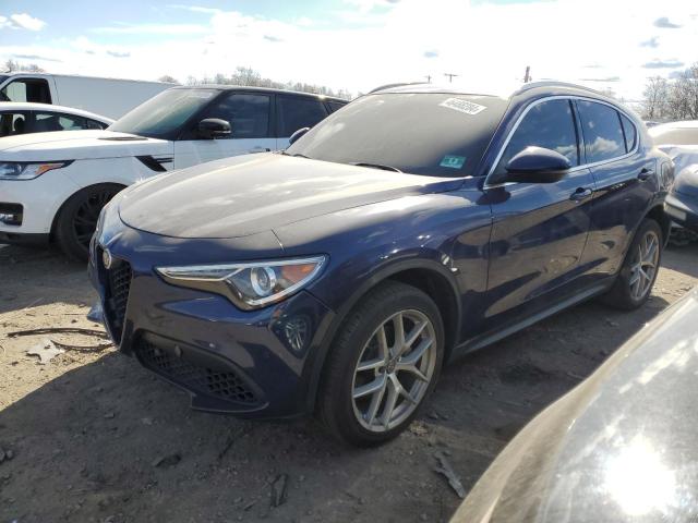 ZASFAKBN3J7B70607 - 2018 ALFA ROMEO STELVIO TI BLUE photo 1