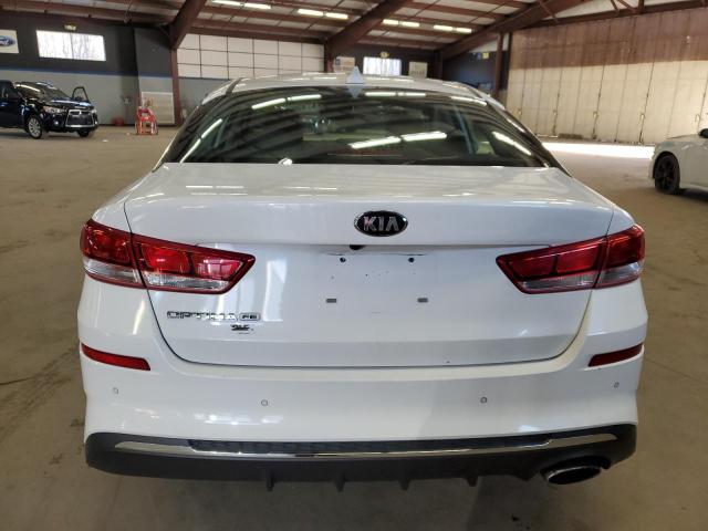 5XXGT4L34LG385956 - 2020 KIA OPTIMA LX WHITE photo 6