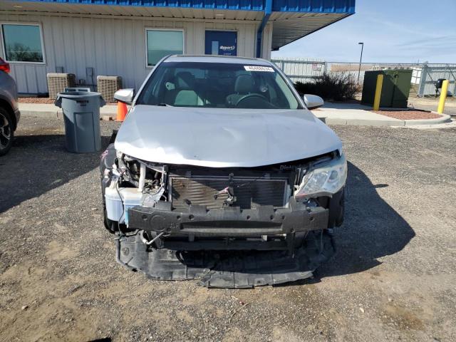 4T1BF1FKXCU636679 - 2012 TOYOTA CAMRY BASE SILVER photo 5