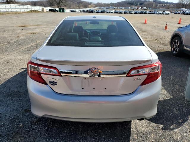 4T1BF1FKXCU636679 - 2012 TOYOTA CAMRY BASE SILVER photo 6