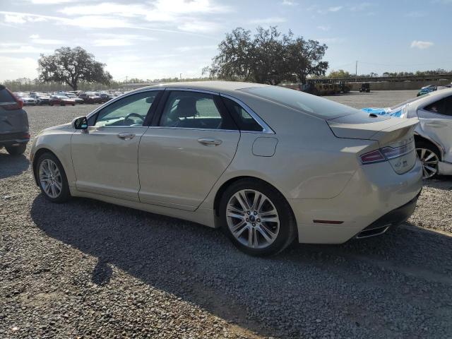 3LN6L2GK5GR602435 - 2016 LINCOLN MKZ BEIGE photo 2