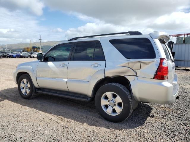 JTEZU14R860064446 - 2006 TOYOTA 4RUNNER SR5 SILVER photo 2