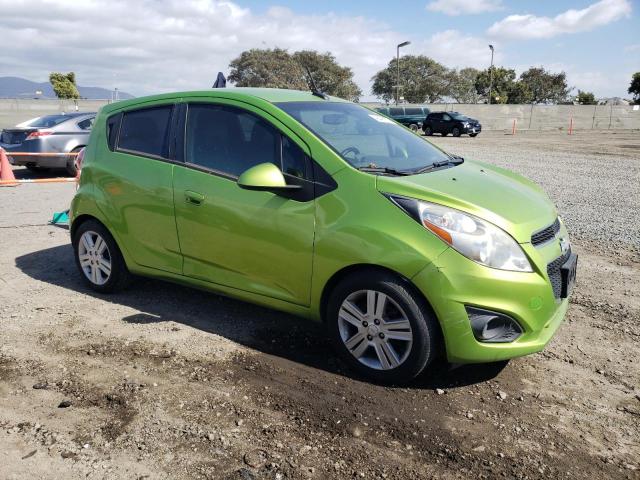 KL8CD6S95EC498324 - 2014 CHEVROLET SPARK 1LT GREEN photo 4