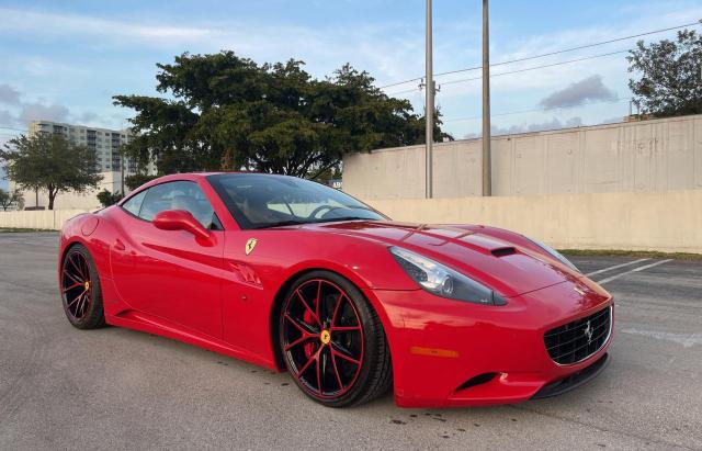 ZFF65LJAXC0182557 - 2012 FERRARI CALIFORNIA RED photo 1