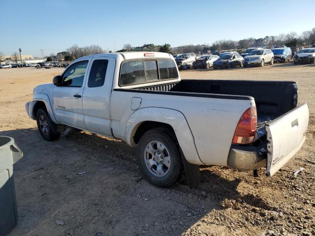 5TETU62N07Z467524 - 2007 TOYOTA TACOMA PRERUNNER ACCESS CAB WHITE photo 2