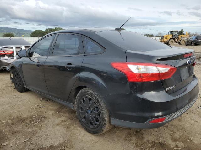 1FAHP3F23CL337988 - 2012 FORD FOCUS SE BLACK photo 2