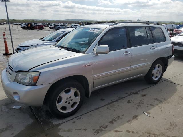 2005 TOYOTA HIGHLANDER LIMITED, 