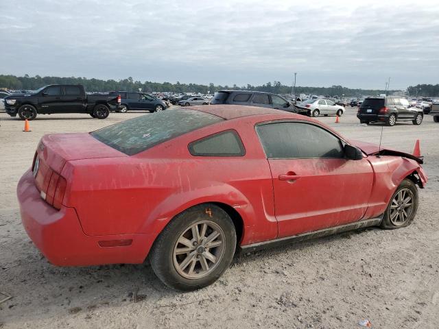 1ZVHT80N185174966 - 2008 FORD MUSTANG RED photo 3