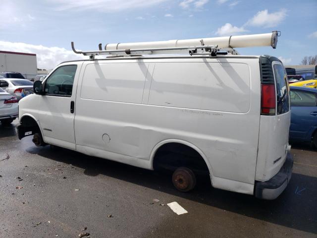 1GCFG25M9X1097118 - 1999 CHEVROLET EXPRESS G2 WHITE photo 2