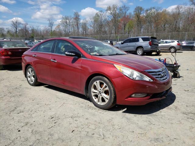 5NPEC4AC4DH656689 - 2013 HYUNDAI SONATA SE BURGUNDY photo 4