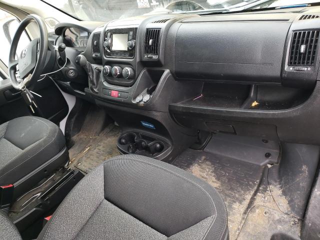 3C6TRVCG3JE157756 - 2018 RAM PROMASTER 2500 HIGH Белый фото 8