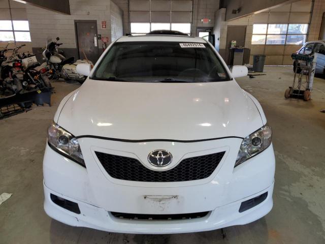 4T1BE46K09U863831 - 2009 TOYOTA CAMRY BASE WHITE photo 5