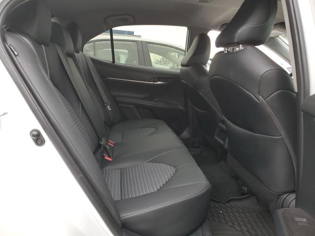 4T1G11AK2PU804168 - 2023 TOYOTA CAMRY SE NIGHT SHADE WHITE photo 10