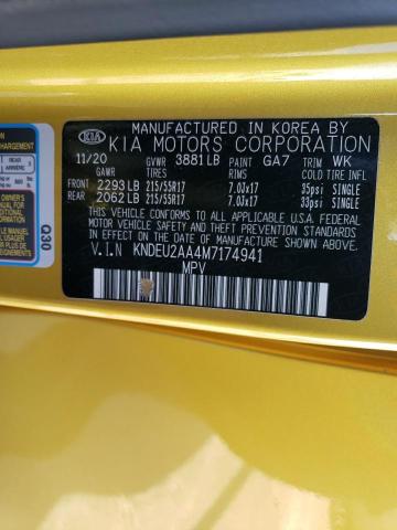 KNDEU2AA4M7174941 - 2021 KIA SELTOS S YELLOW photo 13