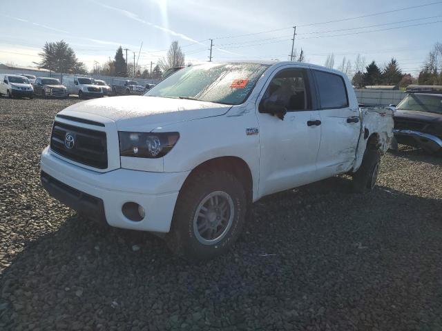 5TFDY5F16DX272685 - 2013 TOYOTA TUNDRA CREWMAX SR5 WHITE photo 1