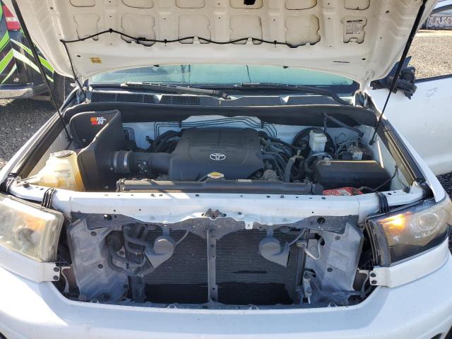 5TFDY5F16DX272685 - 2013 TOYOTA TUNDRA CREWMAX SR5 WHITE photo 11