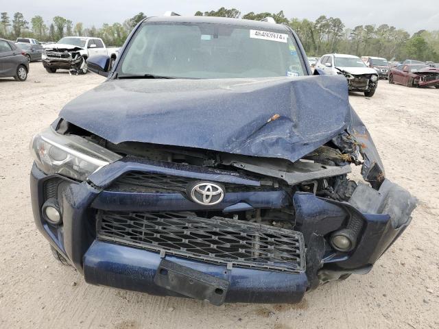 JTEZU5JR0J5176522 - 2018 TOYOTA 4RUNNER SR5 BLUE photo 5