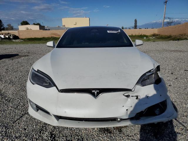 5YJSA1E25LF378925 - 2020 TESLA MODEL S WHITE photo 5