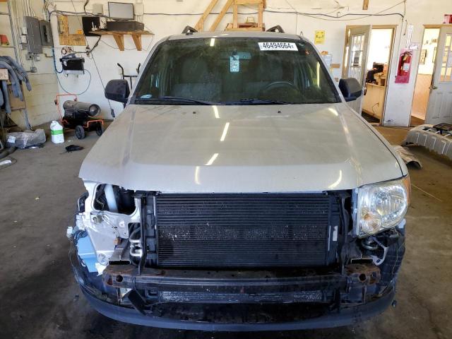 1FMCU9D75CKC44633 - 2012 FORD ESCAPE XLT SILVER photo 5