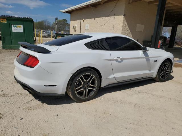 1FA6P8CF9K5199713 - 2019 FORD MUSTANG GT WHITE photo 3