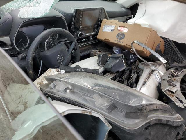 5TDGZRBH8MS134639 - 2021 TOYOTA HIGHLANDER XLE WHITE photo 8