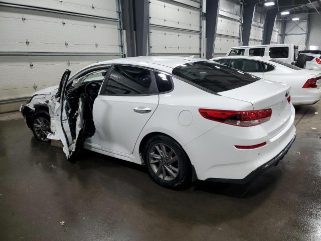 5XXGT4L39KG303508 - 2019 KIA OPTIMA LX WHITE photo 2