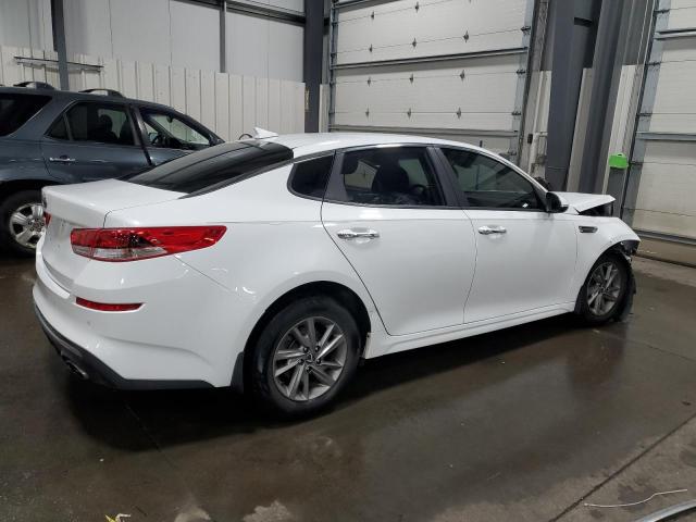 5XXGT4L39KG303508 - 2019 KIA OPTIMA LX WHITE photo 3