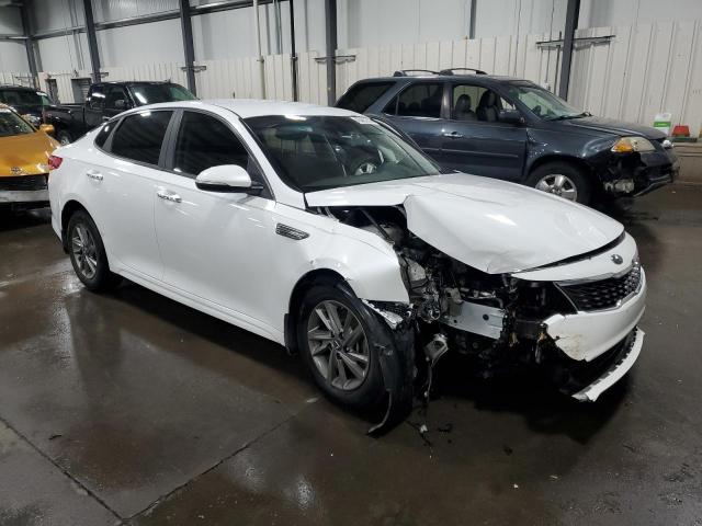 5XXGT4L39KG303508 - 2019 KIA OPTIMA LX WHITE photo 4