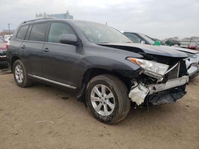 5TDBK3EH4BS084696 - 2011 TOYOTA HIGHLANDER BASE GRAY photo 4