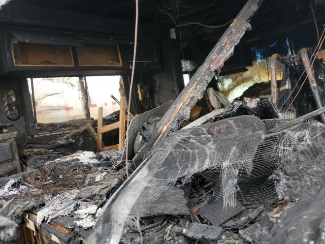 1RF12041111011921 - 2001 ROADMASTER RAIL EXECUTIVE Zweifarbig Foto 5