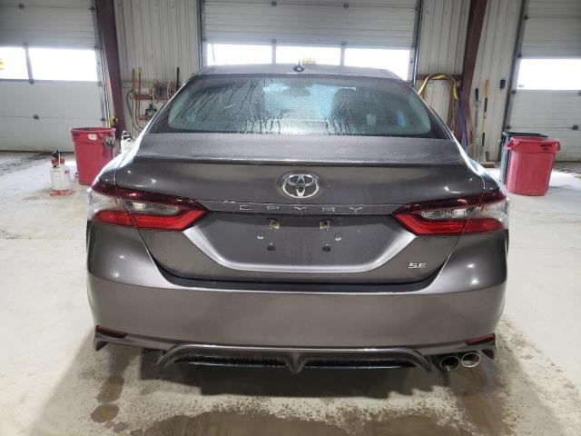 4T1G11AKXRU870714 - 2024 TOYOTA CAMRY SE NIGHT SHADE GRAY photo 6