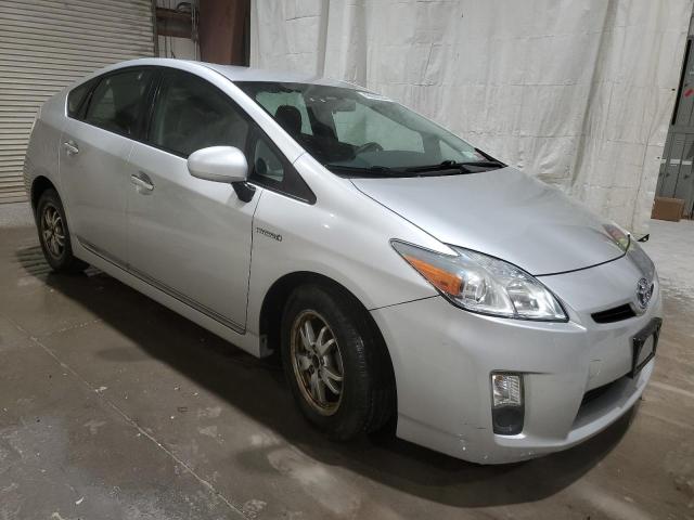 JTDKN3DU7A1297904 - 2010 TOYOTA PRIUS SILVER photo 4