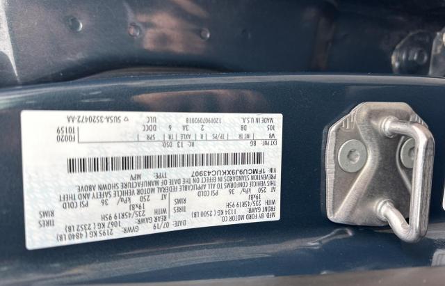 1FMCU9J9XKUC43907 - 2019 FORD ESCAPE TITANIUM GRAY photo 10