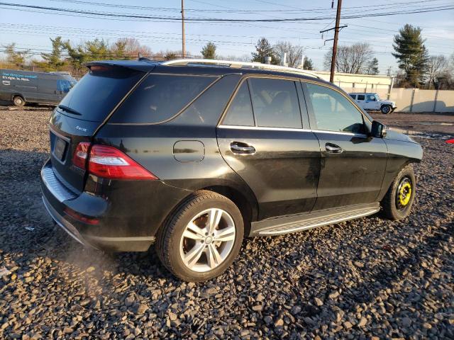 4JGDA5HB0FA609587 - 2015 MERCEDES-BENZ ML 350 4MATIC BLACK photo 3