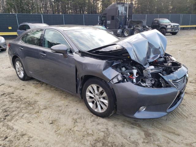 JTHBW1GG5D2015540 - 2013 LEXUS ES 300H GRAY photo 4