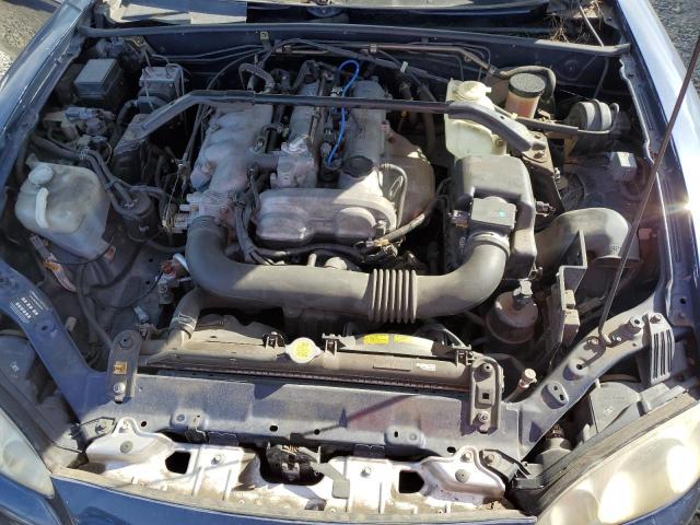 JM1NB353320223253 - 2002 MAZDA MX-5 MIATA BASE BLUE photo 11