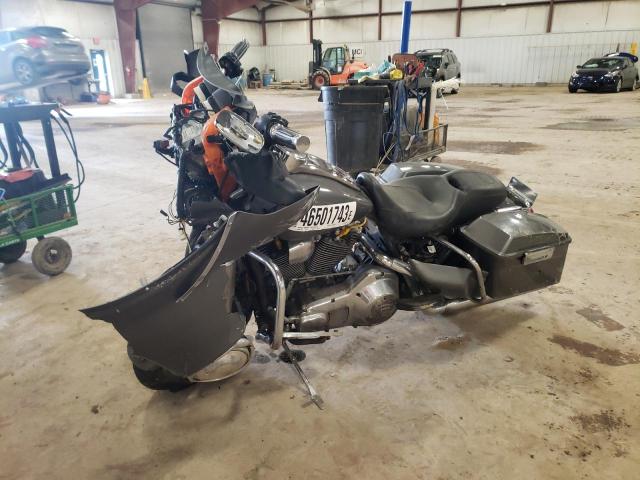 1HD1FCR10WY624616 - 1998 HARLEY-DAVIDSON FLHTCUI 黑色 照片 2