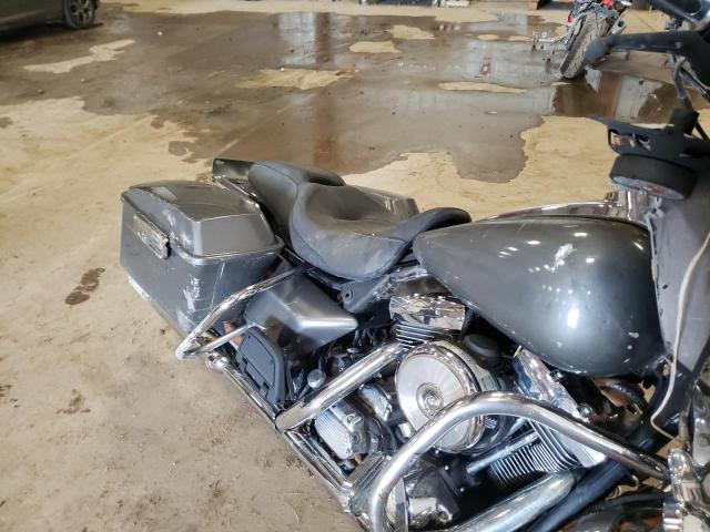 1HD1FCR10WY624616 - 1998 HARLEY-DAVIDSON FLHTCUI 黑色 照片 6