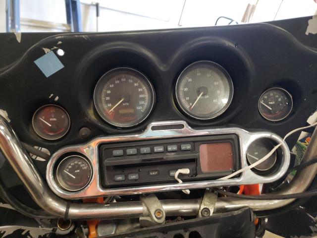 1HD1FCR10WY624616 - 1998 HARLEY-DAVIDSON FLHTCUI 黑色 照片 8