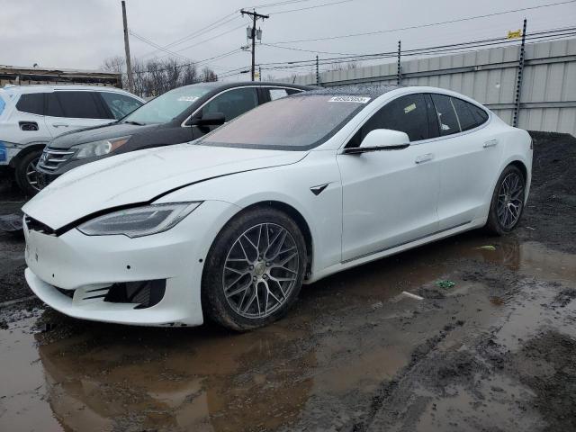 5YJSA1E21LF398668 - 2020 TESLA MODEL S თეთრი ფოტო 1
