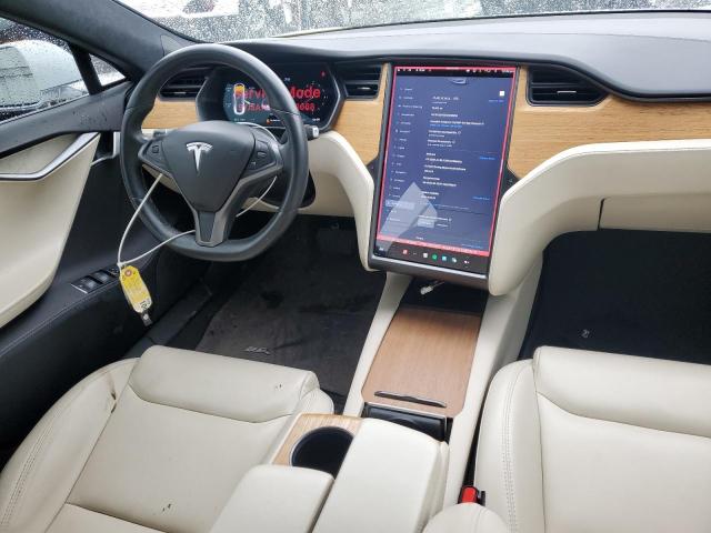 5YJSA1E21LF398668 - 2020 TESLA MODEL S თეთრი ფოტო 8